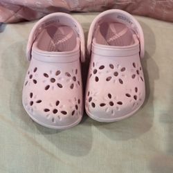 Gently Used Toddler Crocs Floral Cut Out Clog