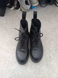 Doc Marten Mono Black Boot (7M)