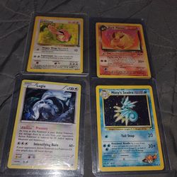 Pokemon vintage cards Misty's seadra,Lugia cracked ice,dark flareon,lickitung. 30$