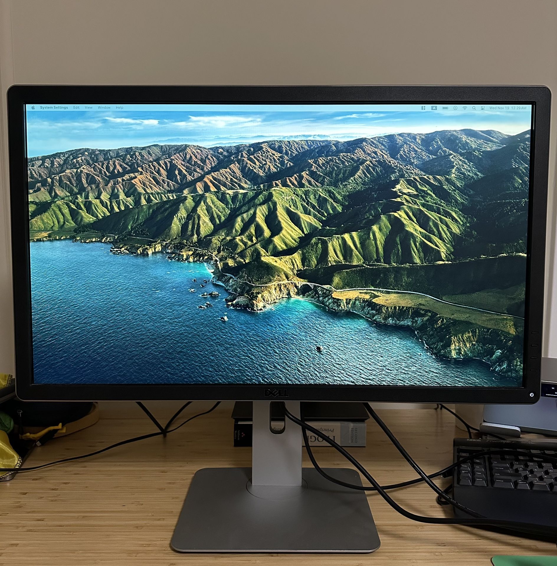 Dell P2715Q (27" 4K)