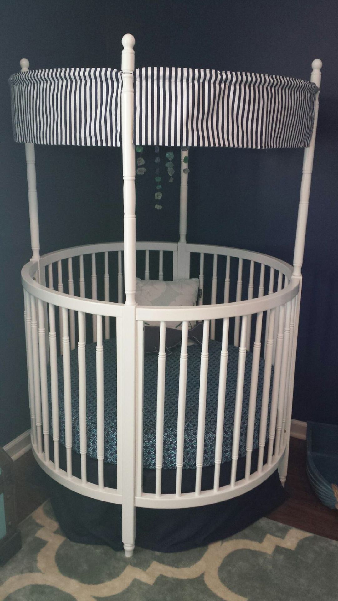 Round Baby Crib with Mattress and Custom Bedding