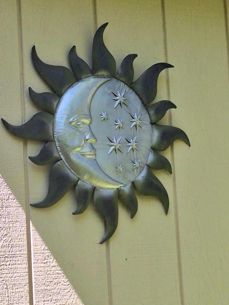 Moon House Art