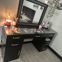 Makeup Vanity 