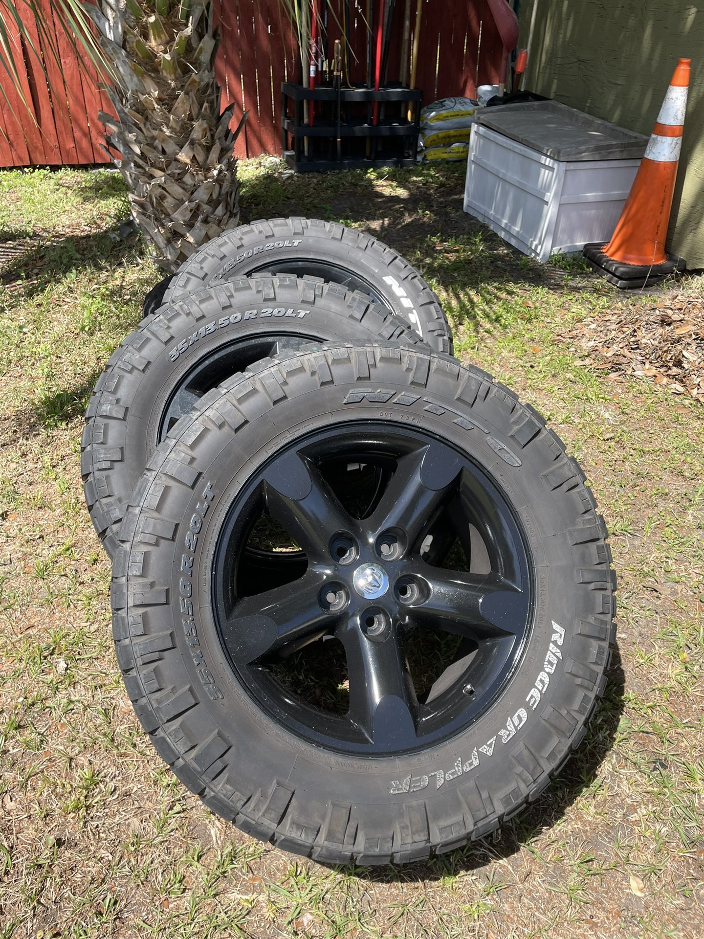 35’s Wheels and tires