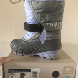 Snow/winter Shoes/Boots - Sorel - Size 11 Kids