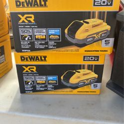 DEWALT POWERSTACK 20V Lithium-Ion 5.0Ah Battery Pack