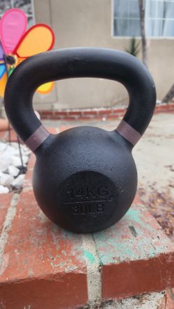 30lb kettlebell yes4all, new open box