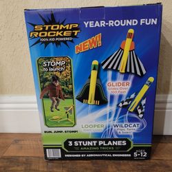 Stomp Rocket Stunt Planes