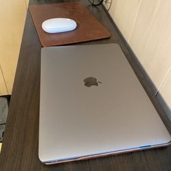 MacBook Pro 13.3”