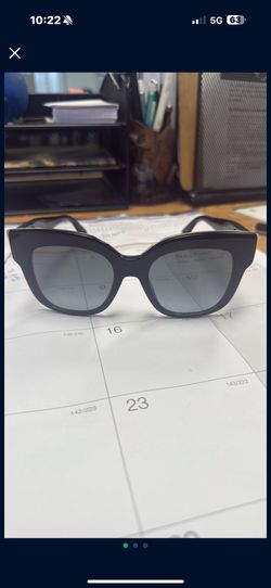 Authentic Fendi Sunglasses 