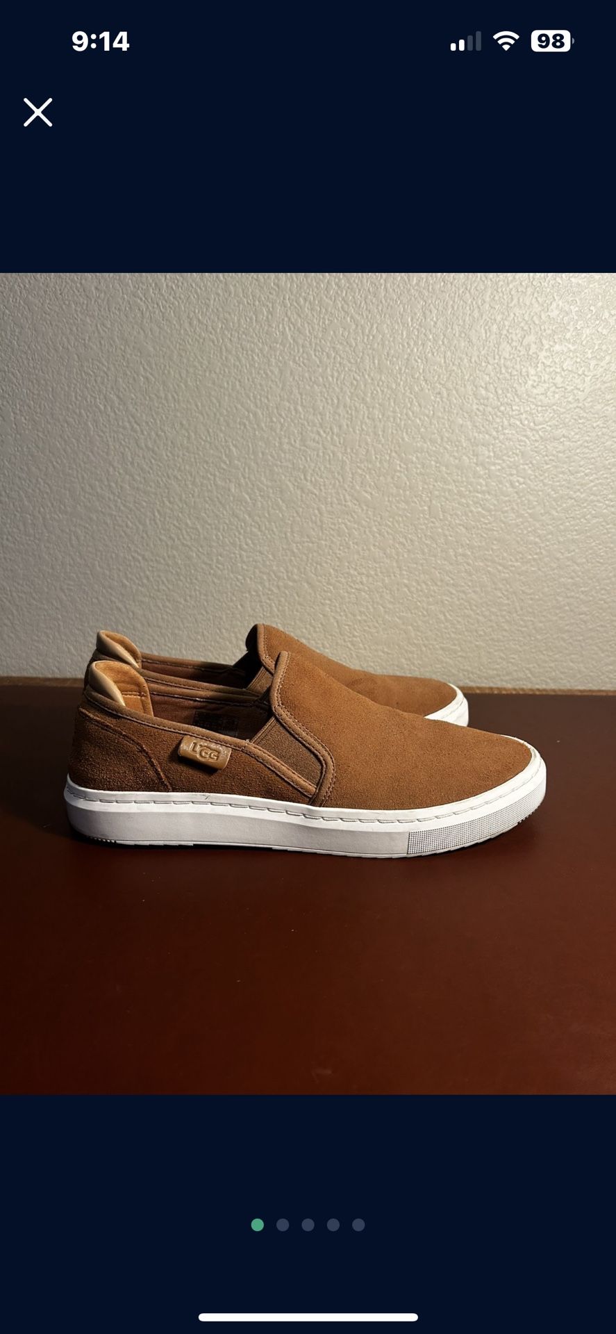 UGG ALAMEDA Slip On Shoes Size 10