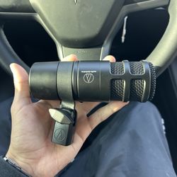 Audio Technica AT2040 Microphone 