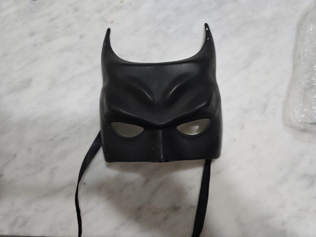 BADASS BATMAN MASK