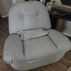 360° Swivel Power Recliner