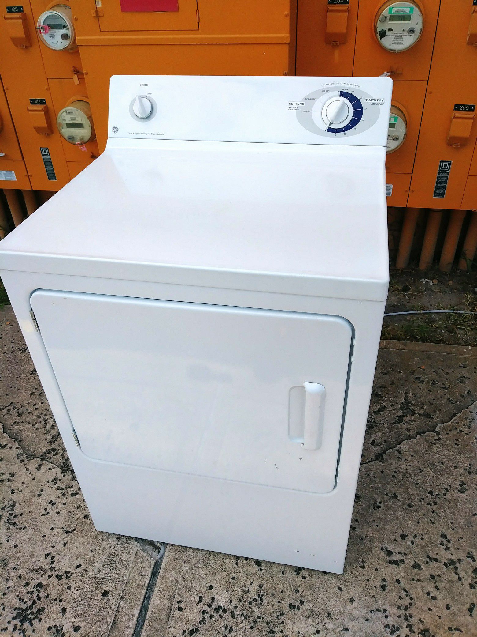 GE Electric Dryer - 30 Days Warranty