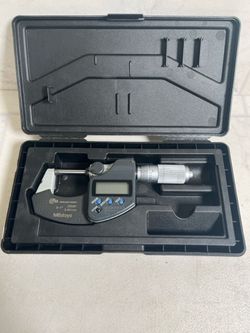 MITUTOYO 293-185 digital micrometer(A1G011906)