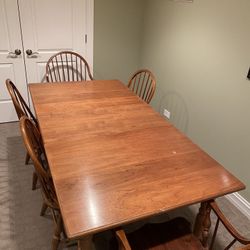 Thomasville Table, chairs & Sideboard
