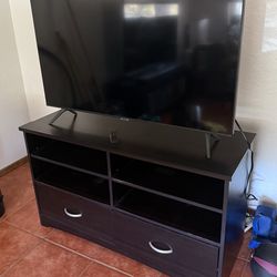 Samsung 2024 TV and  TV stand