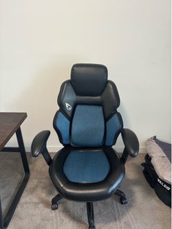 Gaming chair