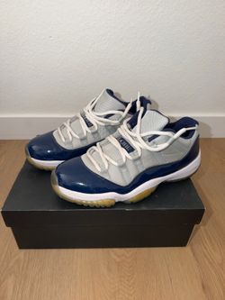Jordan 11 Low Georgetown Size 10 OG Box Authentic