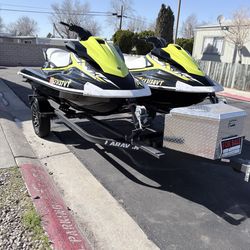 Jet skis - Yamaha VXs