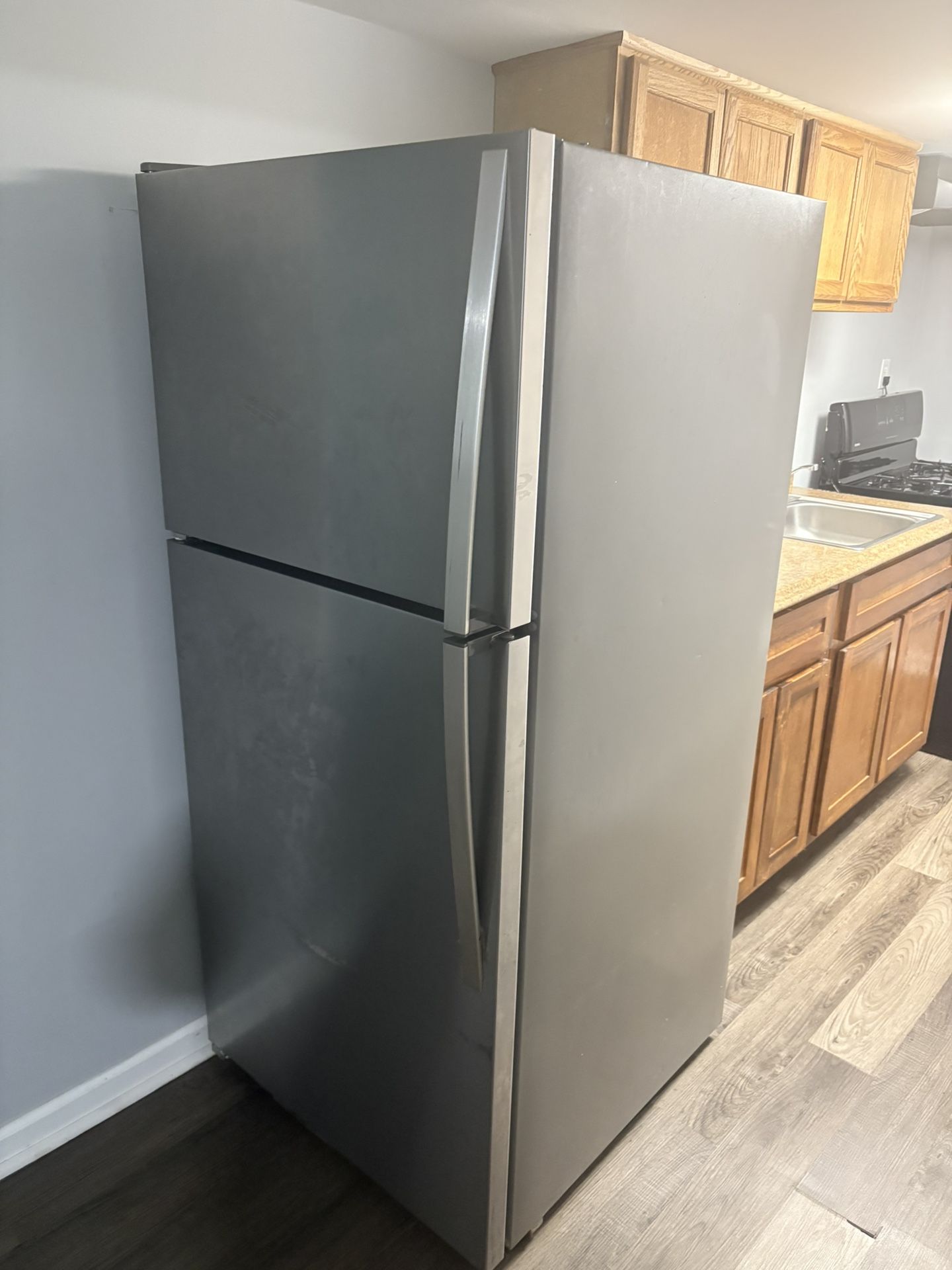 Refrigerator