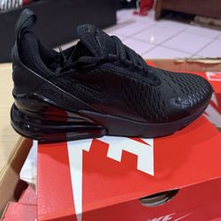 Nike Air Max 270 