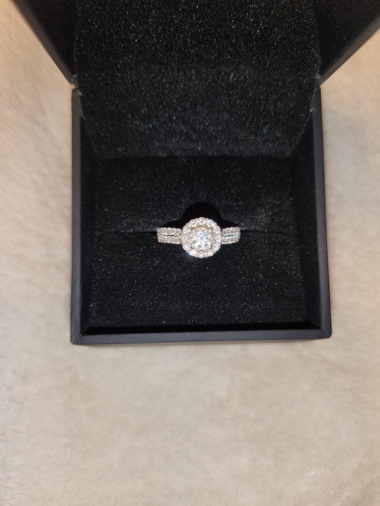 White Gold Diamond Ring