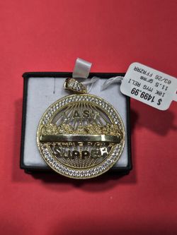10k Men's Yellow Gold Pendant 