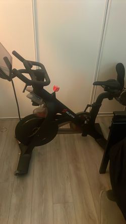 Peloton Indoor Exercise Bike