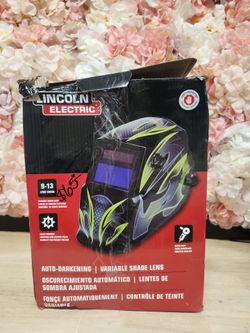 Lincoln Electric
Auto-Darkening Welding Helmet with Variable Shade Lens No. 9-13 (1.73 x 3.82 in. Viewing Area), Galaxis Design