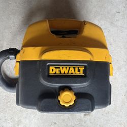 DeWalt Vacuum 