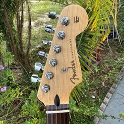 2015 Fender FSR MIM Stratocaster 