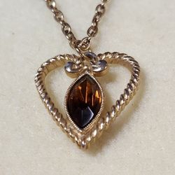 Vintage Avon Necklace 