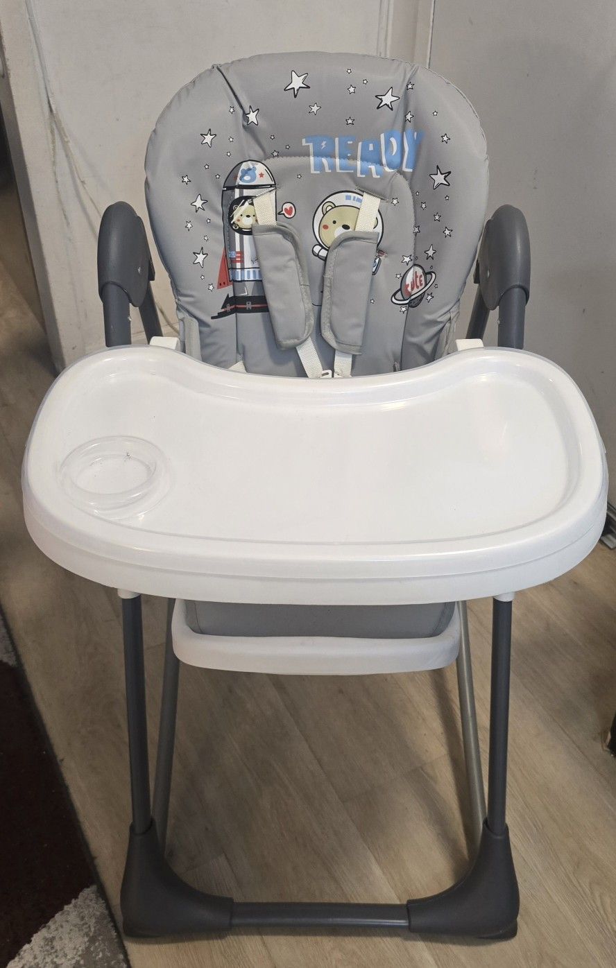 Convertible High Chair