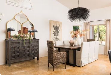 8 Dining Chairs
