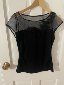 White House black market top