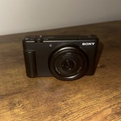 Sony Zv - 1f 