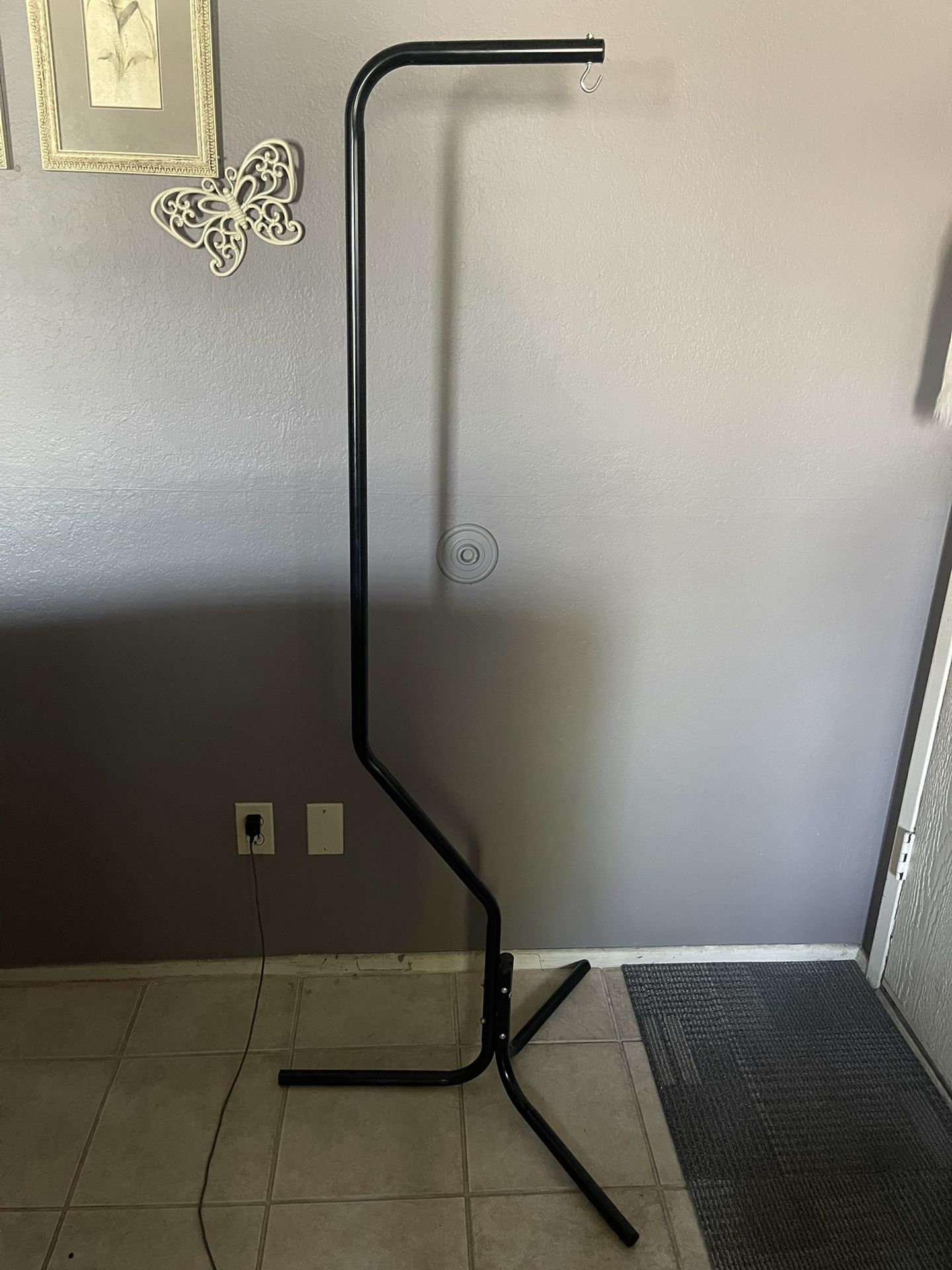 Cage Stand / Para Colgar Jaula