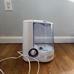 Vicks Warm Mist Humidifier – Vaporizer for Congestion & Dry Air Relief