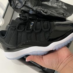 Air Jordan 11 Low “Space Jams” 