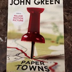 PAPER TOWNS PAPERBACK BOOK