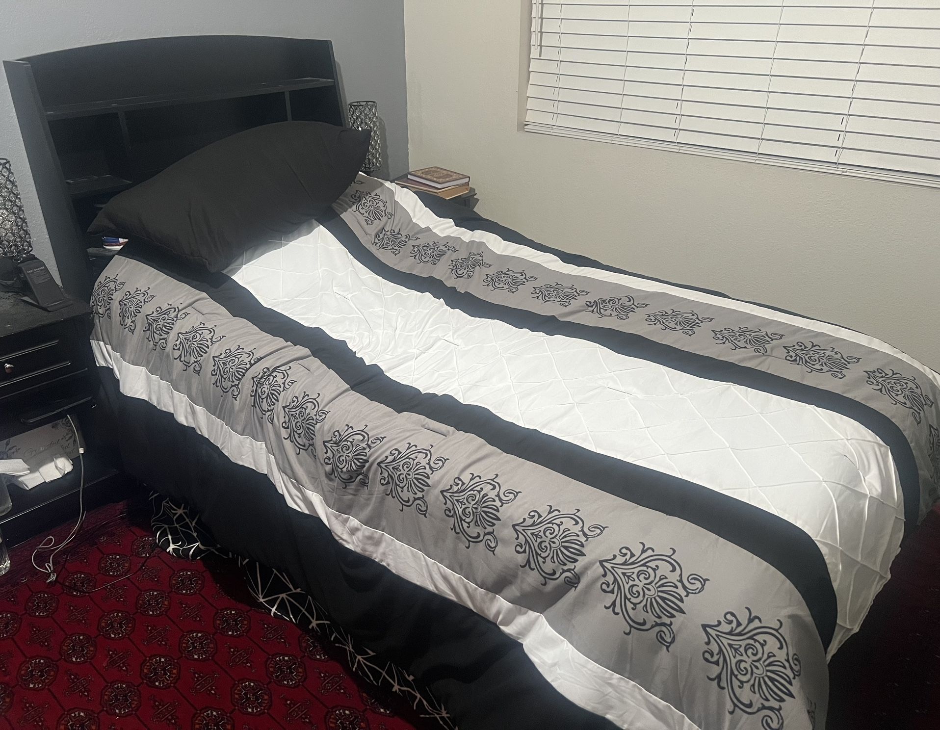 FREE Twin Size Bed With 6 Underbed Drawer