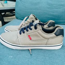 Men's LEVIS Comfort Boat Shoes SIZE 10.5 Charcoal Gray Leather Heel Worn Once