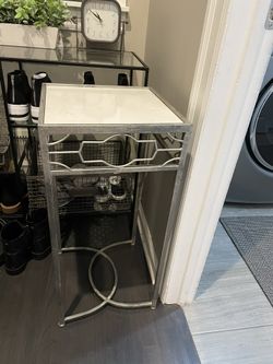 Side Table- Perfect Condition