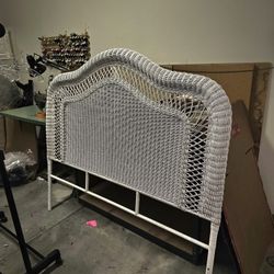 Will Take Best Offers Not Free Wicker  Headboard Size Queen 
