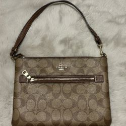 Coach Clutch/Hand Bag 
