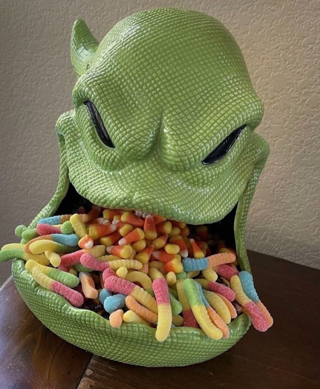 Big Oggie Boogie Candy Bowl New In Box