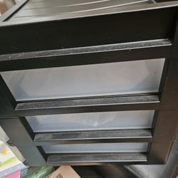 Little plastic storage 