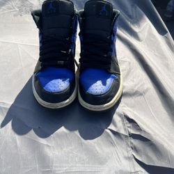 Jordan 1’s Size 9 Blue